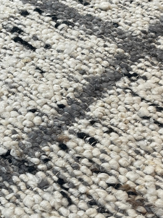 Image 1 of Brink and Campman Jacquard carpet new