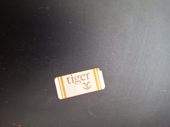 Espejo Tiger Space Age – Plástico, Vidrio (photo 4 of 6)