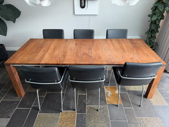 Solid wooden Leolux dining table, 240 x 100 cm without chair, Brown (photo 4 of 5)