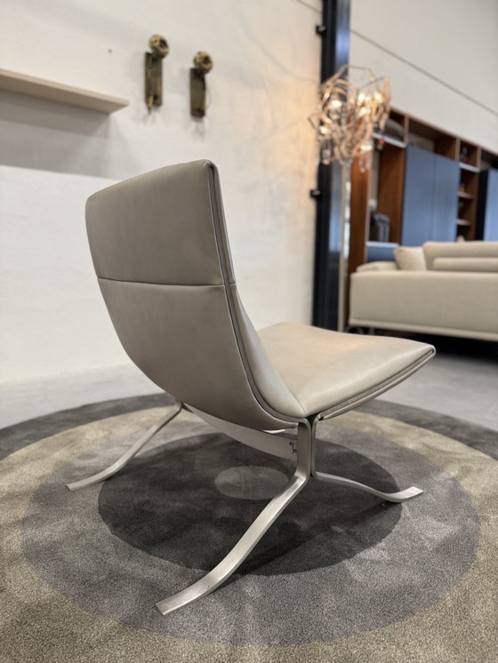 Image 1 of Eyye Juno Sillón Loxton Piel Glaciar