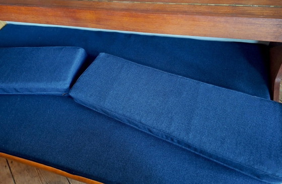 Image 1 of Canapé-lit convertible en teck danois avec compartiment de dossier, années 1960