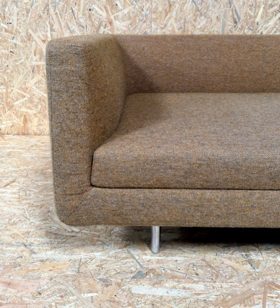 Image 1 of Canapé design œil