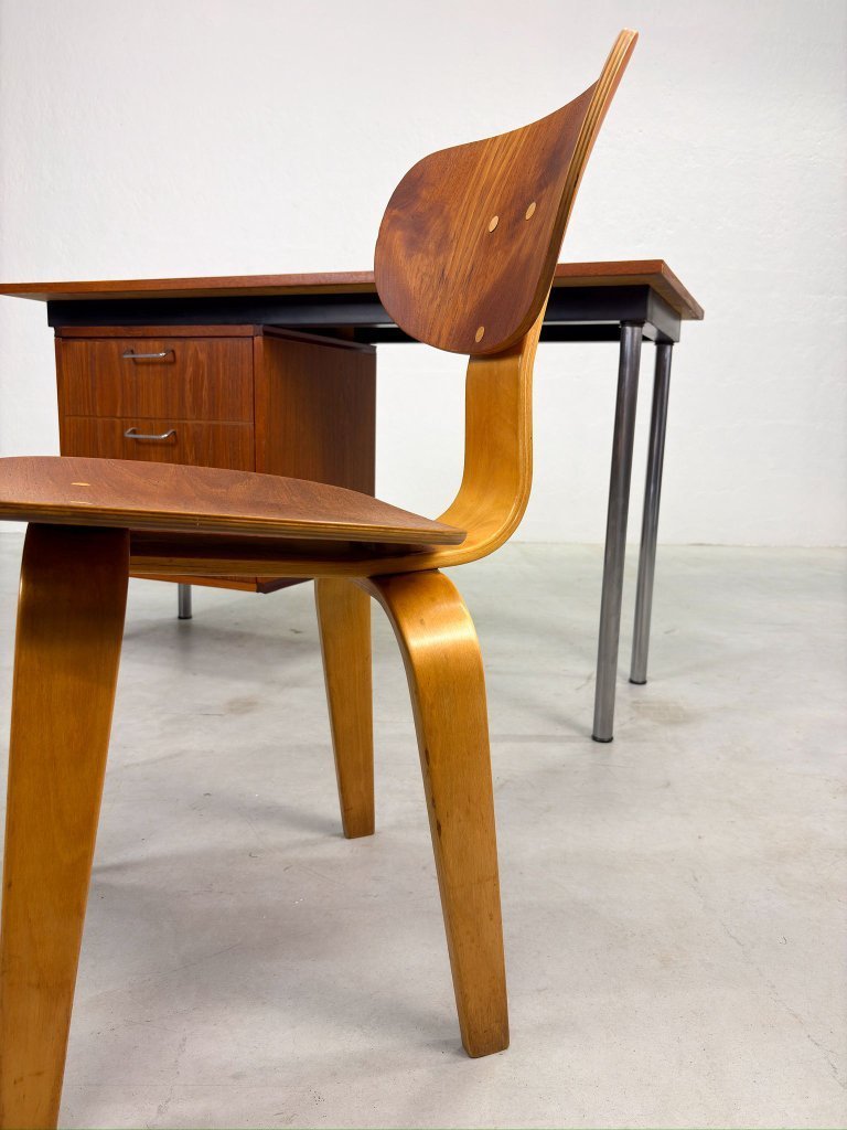 アート・デザイン・音楽 MADE TO MEASURE Pastoe Cees Braakman Pastoe Desk from the 'Made to Measure' series by Cees Braakman