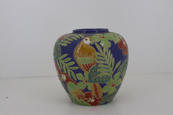 Tropical Art Deco Style Vase – Parrot & Monstera Decor (27 cm) – Ceramic (photo 3 of 5)