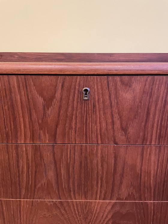 Image 1 of Kaptafel / ladekast vintage uit Denemarken teak fijner