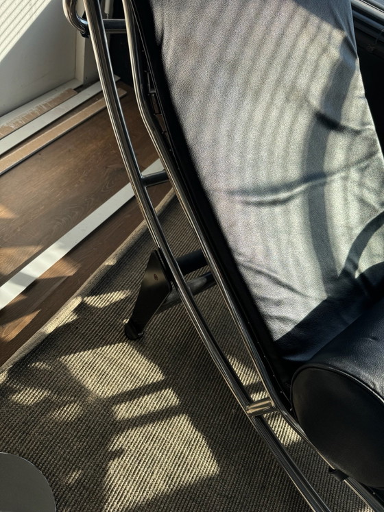 Repliche LC4 Corbusier & Eileen Gray, Chaise longue, Vetro, Pelle, Nero (foto 4 di 9)