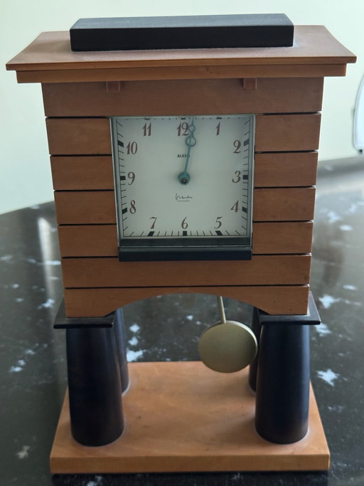 Alessi „Mantel Clock“ (Modell 03) by Michael Graves – Classico Postmoderno (1986)