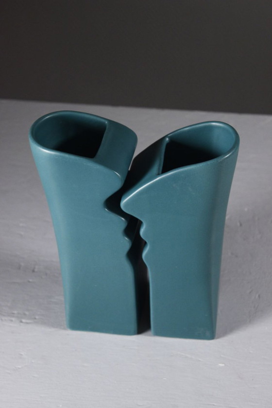 Image 1 of Een paar "Kiss"-vazen, Asa Duitsland, jaren 90, postmoderne Memphis-stijl.