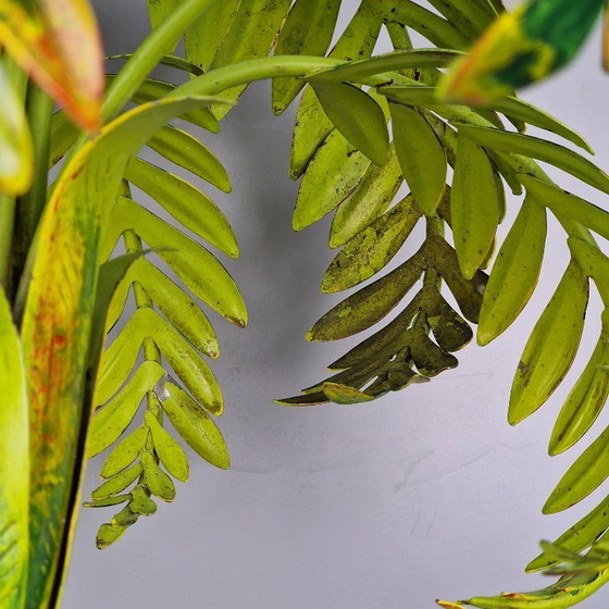 Image 1 of Vintage kroonluchter in palmboomstijl – faux bamboe, metaal, 5 armen – tropisch Hollywood Regency design