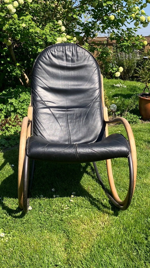 Fauteuil à bascule Nonna par Paul Tuttle