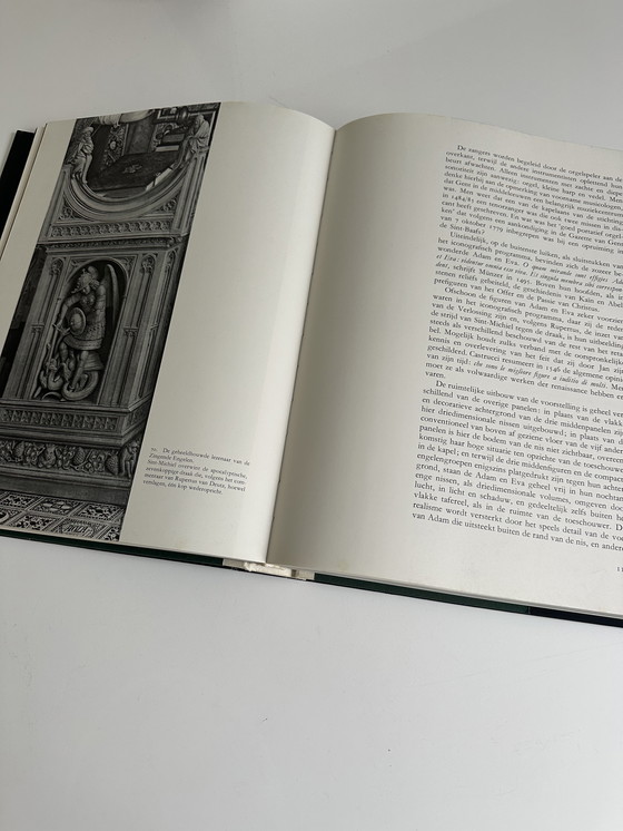 Image 1 of Van Eyck art book
