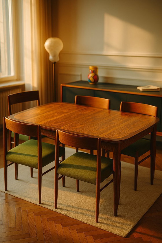 Image 1 of Tavolo da pranzo in palissandro di metà secolo moderno di Lübke, anni '60