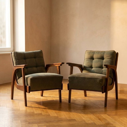 Paar Vintage-Lounge-Sessel aus der Mitte des 20. Jahrhunderts mit Holzgestell und grünem Bezug, 68 × 78 × 84 (photo 2 of 8)