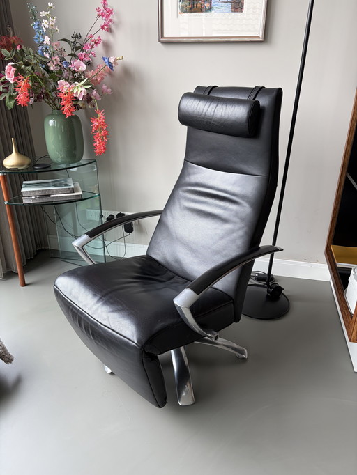 Design Jori leren relaxe stoel met losse hoofdsteun