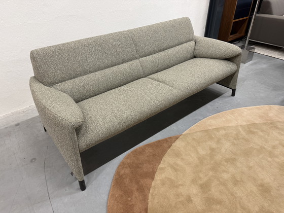 Image 1 of Sofá bajo de 3 plazas Leolux Felizia, tejido Trend 210