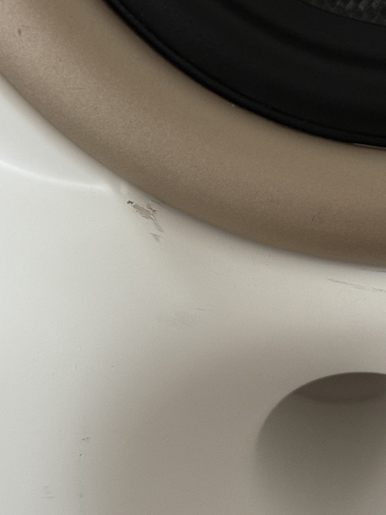 Image 1 of Minipod Bluetooth Speaker