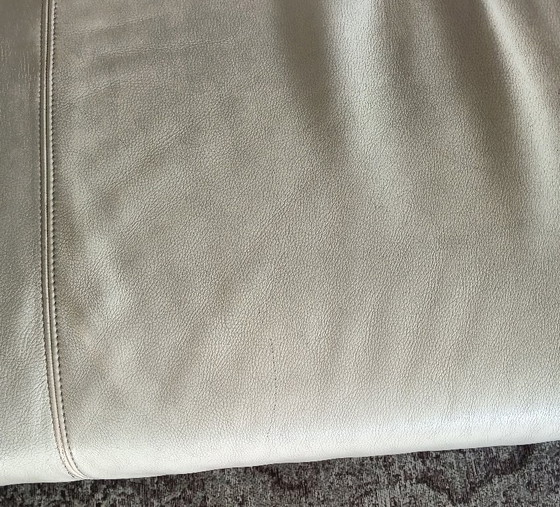 Image 1 of Area salotto in pelle Moroso Steel, bianco crema