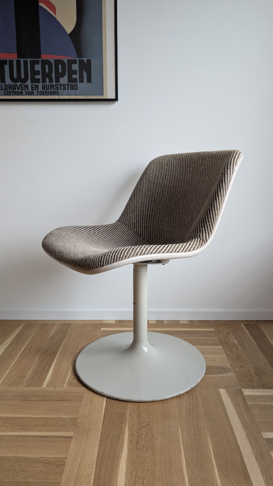 Spirit Chair – Hajime Oonishi per Houtoku / Artifort – Sedie girevoli, Textile, Metal (photo 4 of 11)
