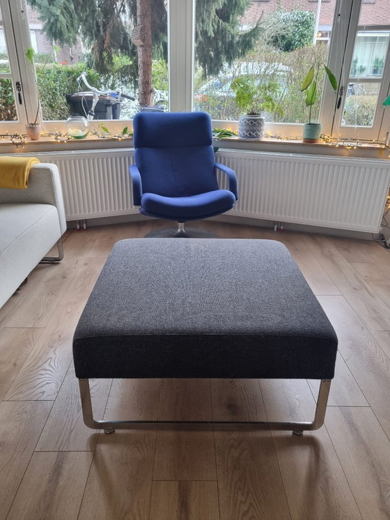 Image 1 of Pouf Artifort Mare