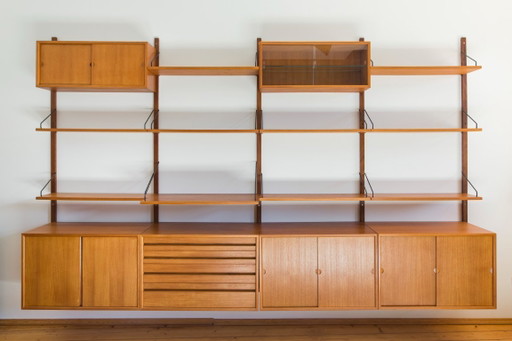 Modulair wandplankensysteem van Poul Cadovius voor Cado, jaren 60.