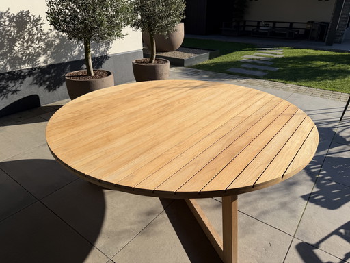 Tuintafel teak hout van BOREK rond 1.85 cm 