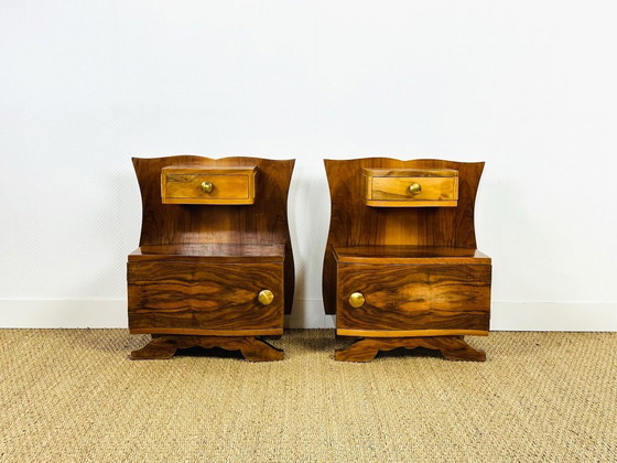 Image 1 of Pair of Art Deco bedside tables in walnut, 1940