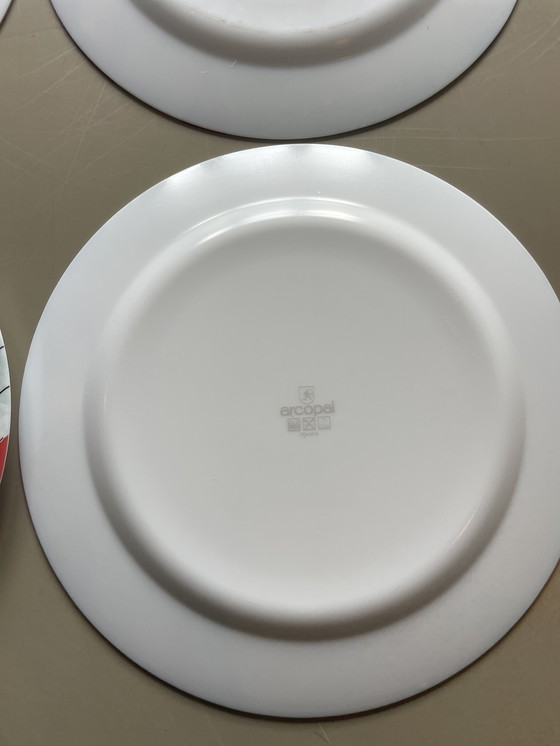 Image 1 of 6 große alte Arcopal Vegas Teller D 31cm