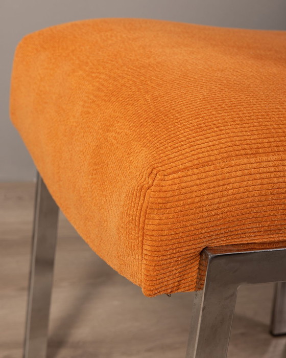 Image 1 of Ensemble de 2 chaises italiennes vintage en velours orange, années 1980