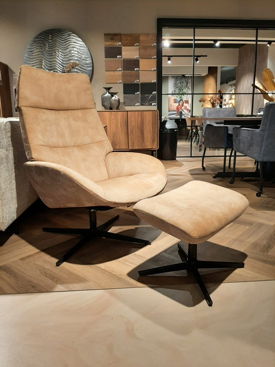 + Erola footstool – INHOUSE, Armchairs, Leather, Plastic (photo 2 of 5)