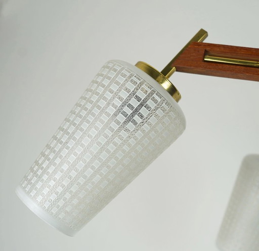 Lámpara de techo Sputnik de 8 luces, mediados de siglo, de teca, latón y vidrio, de la década de 1960