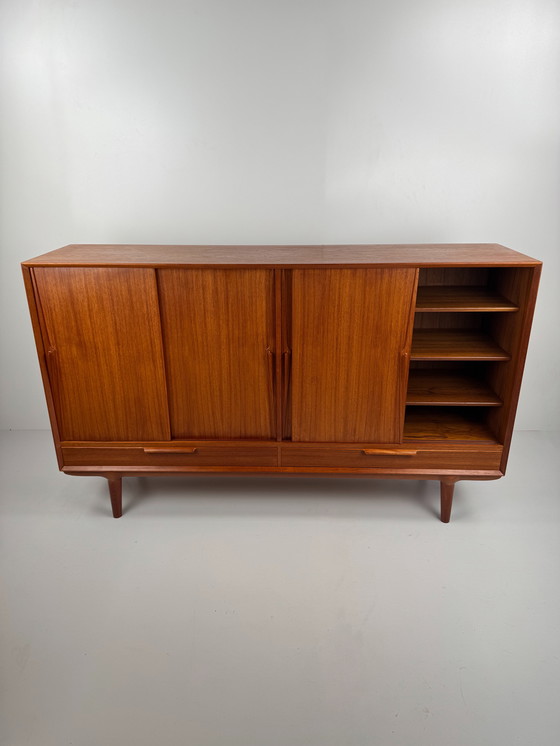 Image 1 of Buffet en teck Omann Jun modèle 13 – Classique danois du milieu du siècle