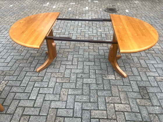 Rainer Daumiller Großes Esszimmer-Set (11 Teile) – Erle massiv – Brutalismus / Skandinavische (photo 6 of 8)