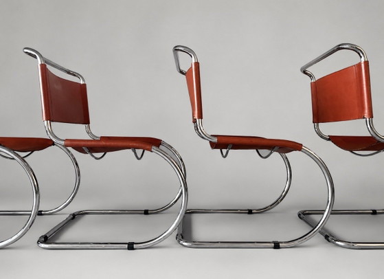 Image 1 of 4 sedie vintage MR10 di Mies van der Rohe per Fasem, Italia