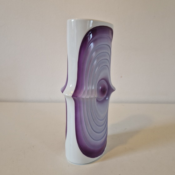 Image 1 of Vase vintage KPM des années 1970, Royal Porzellin Bavaria, vase œil violet