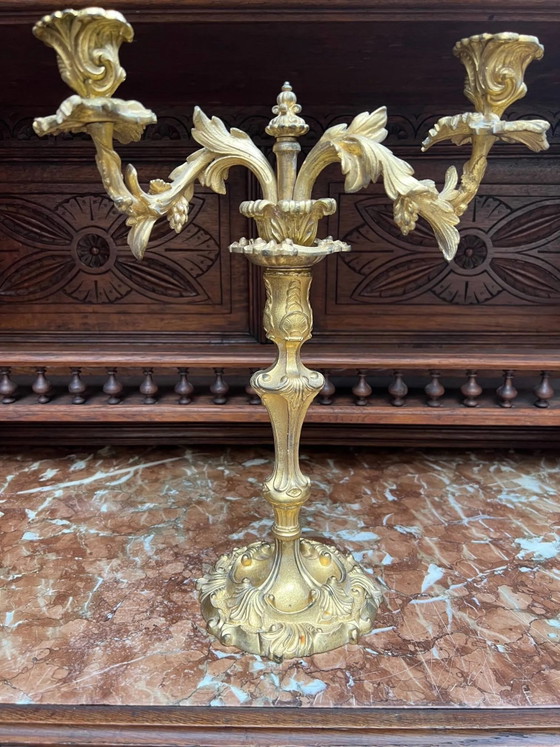 Lustre de style rococo. – Bougeoirs et chandeliers, Bronze (photo 2 of 8)