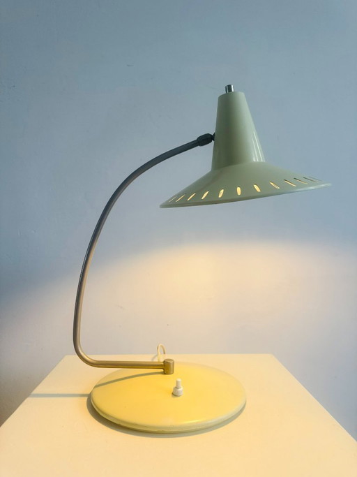 Lampe de table perforée en forme de soucoupe par ANVIA Nederland, Pays-Bas, années 1950