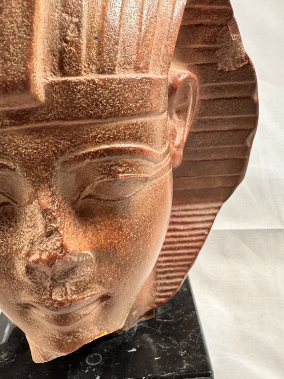 Image 1 of Reproduction du Louvre - Tête du roi Amenhotep II - sur socle en marbre