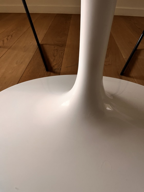 Oval Knoll Saarinen Dining Table 1.98 m – Mdf, Aluminium (photo 4 of 10)