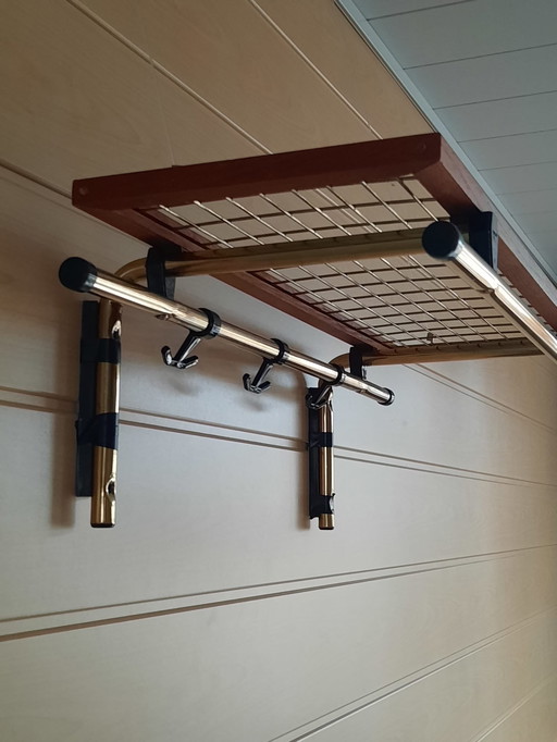 Appendiabiti da treno svedese Isaksson Habo