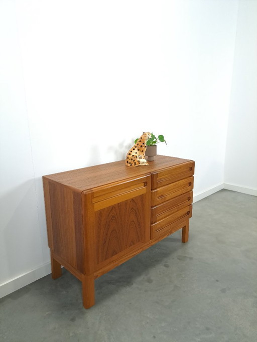 Danish design teak dresser Dyrlund
