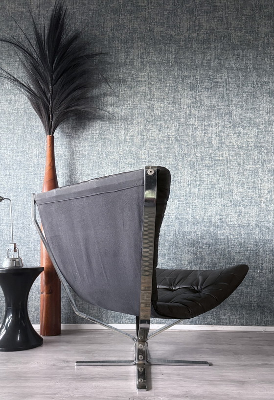 Image 1 of Vintage Falcon chair by Sigurd Ressell