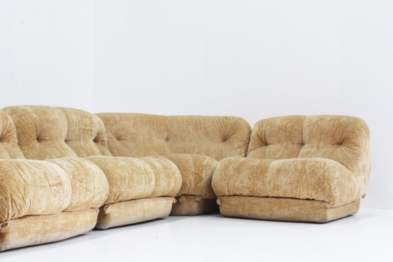Italian Nuvolone Modular Sofa by Rino Maturi for Mimo Padova, 1970s – Textile (photo 4 of 13)