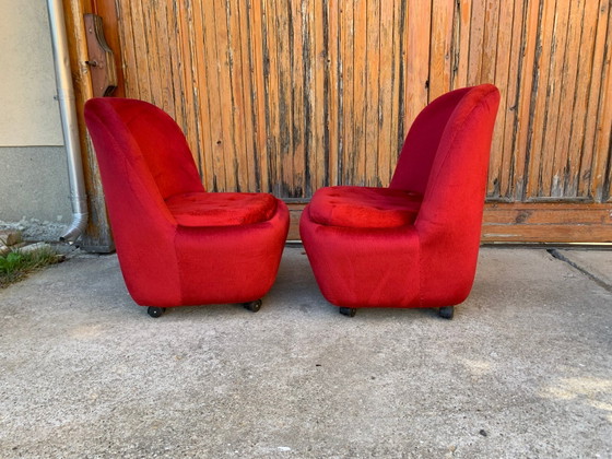 Set of Mid-Century Red Velvet Armchairs, 1960s – Mid Century Modern (photo 3 of 6)