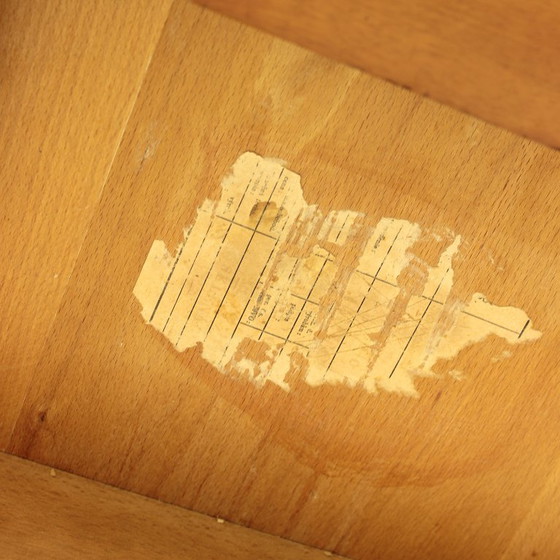 Image 1 of Uitschuifbare eettafel in mid-century modern stijl van Tatra, jaren 1950.