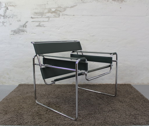 Green Wassily Chair Marcel Breuer Knoll Seats