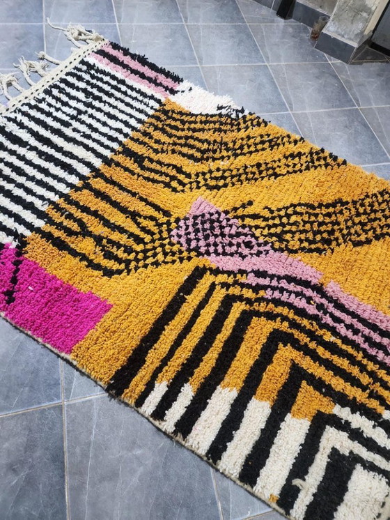 Image 1 of Handgeknüpfter Berberteppich 250 cm x 150 cm