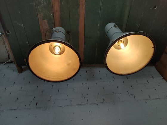 Image 1 of Lampada industriale da fabbrica 2 pezzi