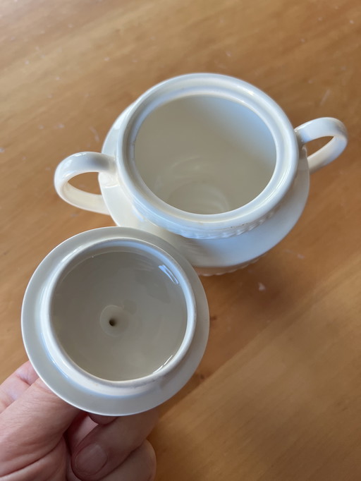 Tarro vintage con tapa Wedgwood Edme