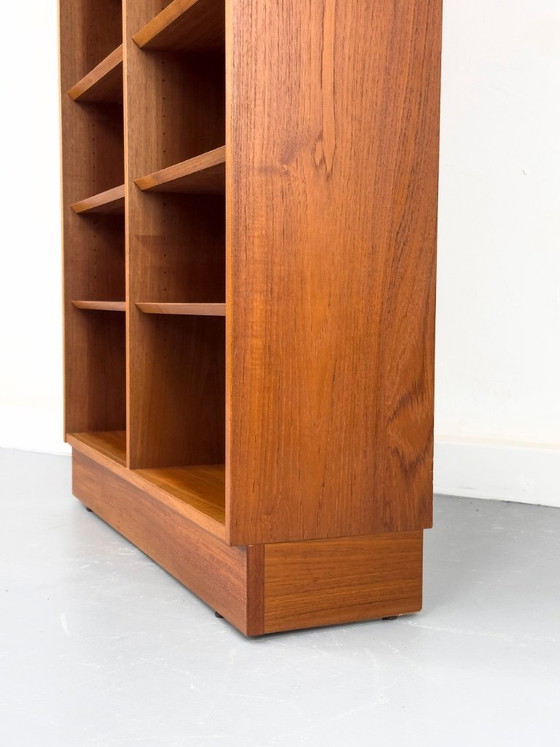 Image 1 of Grande libreria vintage in teak di Carlo Jensen per Hundevad