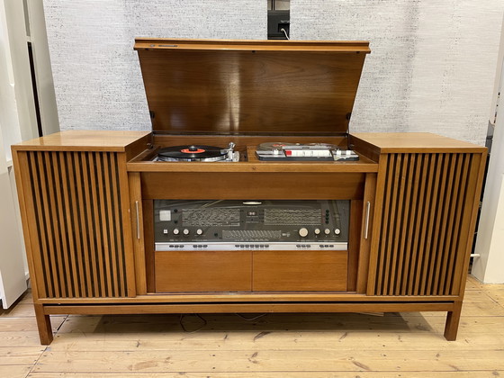 Image 1 of Philips F9X38A/50 Radiomeubel